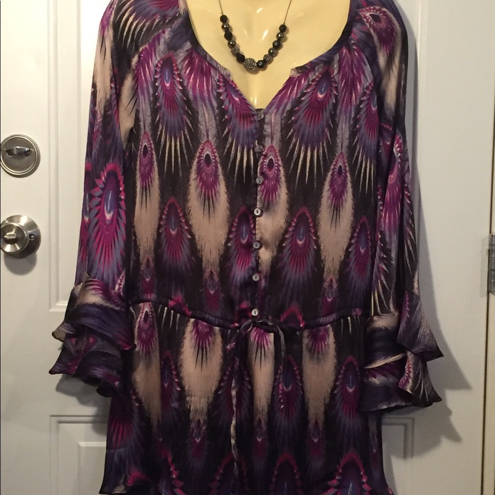 LOVE 21 high,low polyester top size small